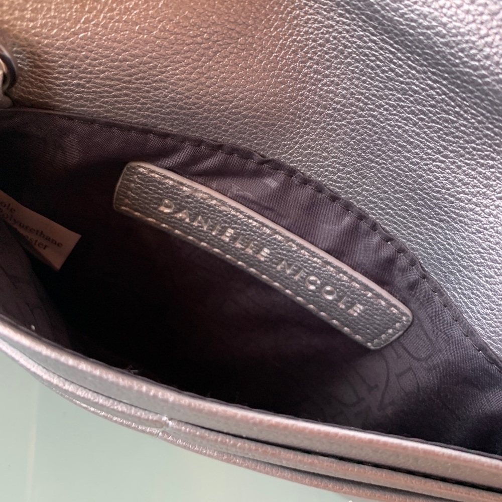 Danielle Nicole Crossbody - image 4